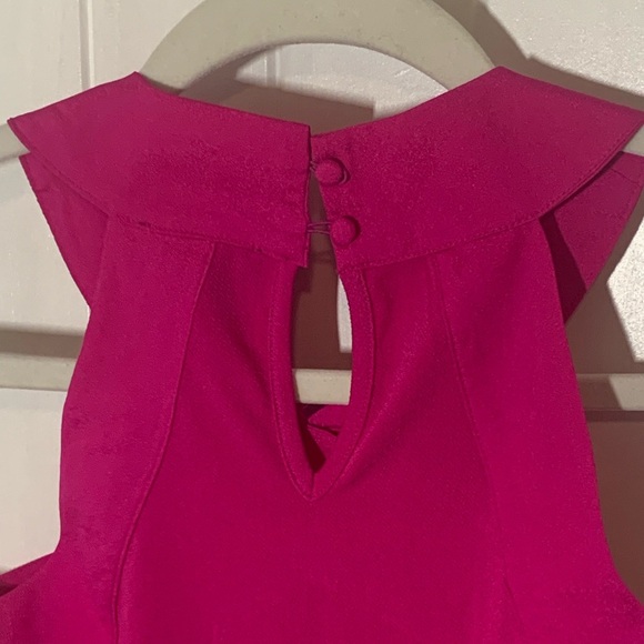 The Limited Fuchsia Pink Criss Cross Top - Picture 4 of 5